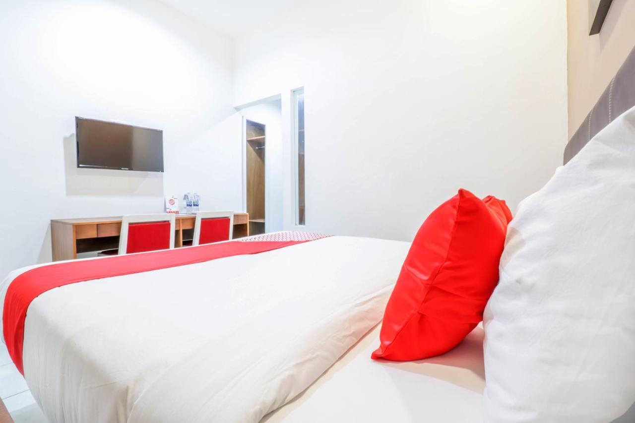 Oyo 1486 Tantular Residence Denpasar Eksteriør bilde